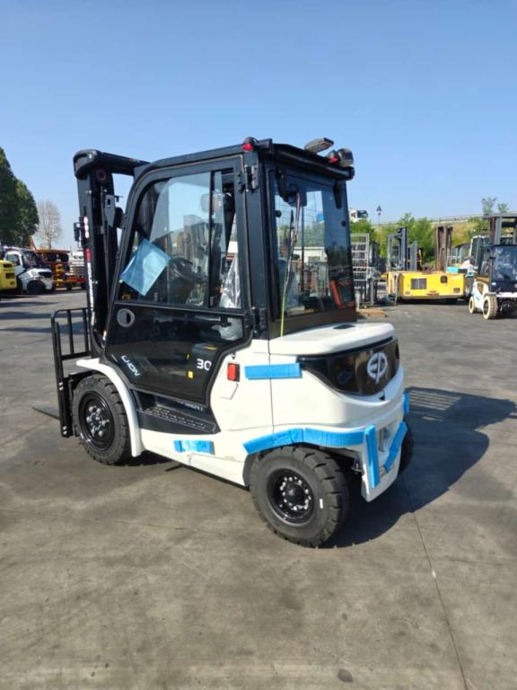 EP Equipment EFL30 PRO Photo 5