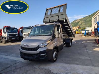 Iveco DAILY 35-130 Photo 1