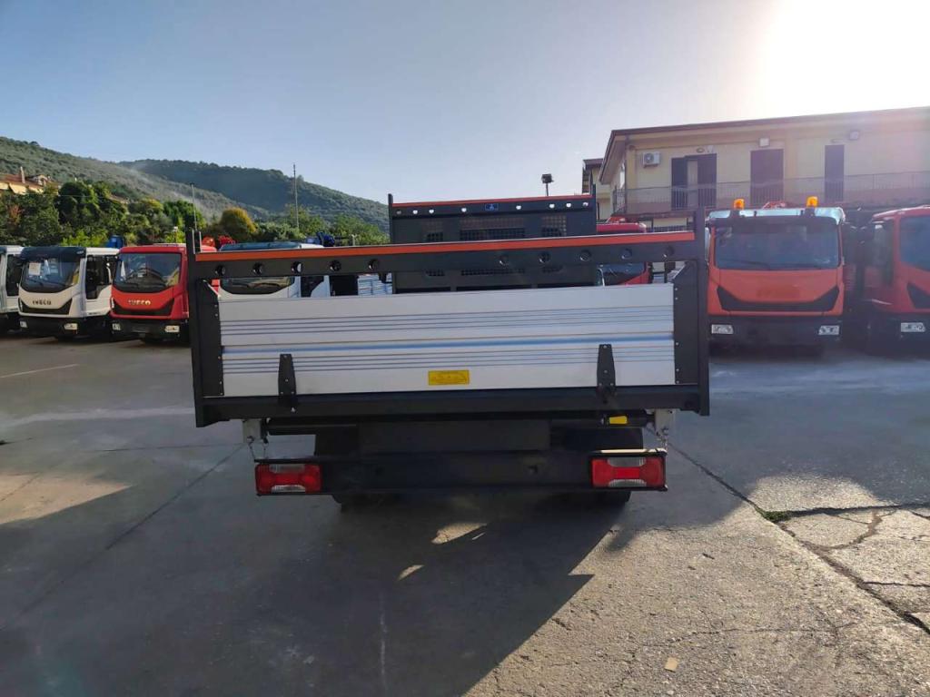 Iveco DAILY 35-130 Photo 22