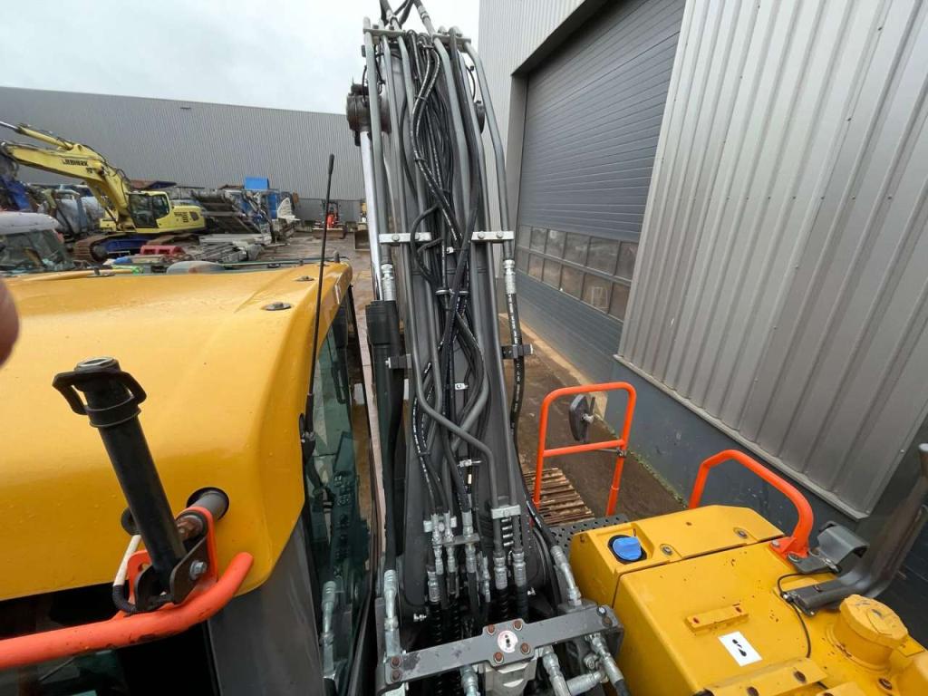 Volvo EC160ENL Photo 30