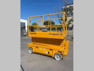 Haulotte COMPACT 12 en vente par Centro Usato Srl