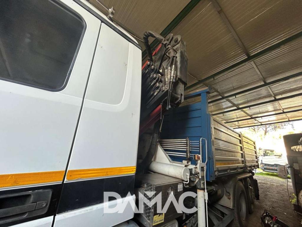 Mercedes-Benz ACTROS 1831 Photo 3