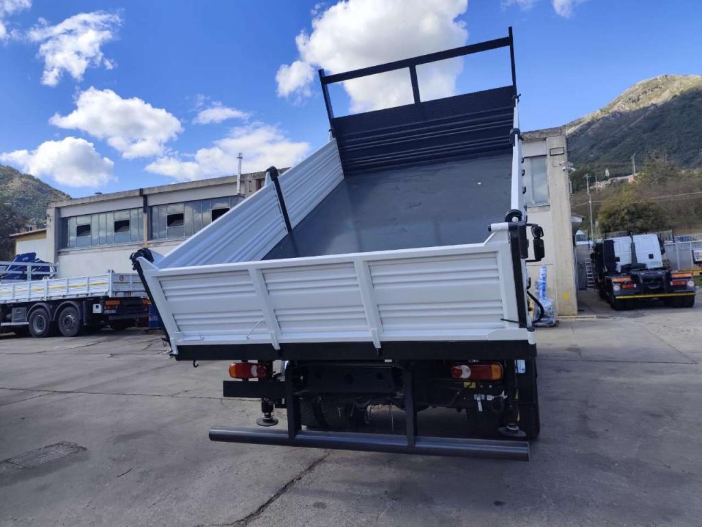 Iveco EUROCARGO 160-250 Photo 15