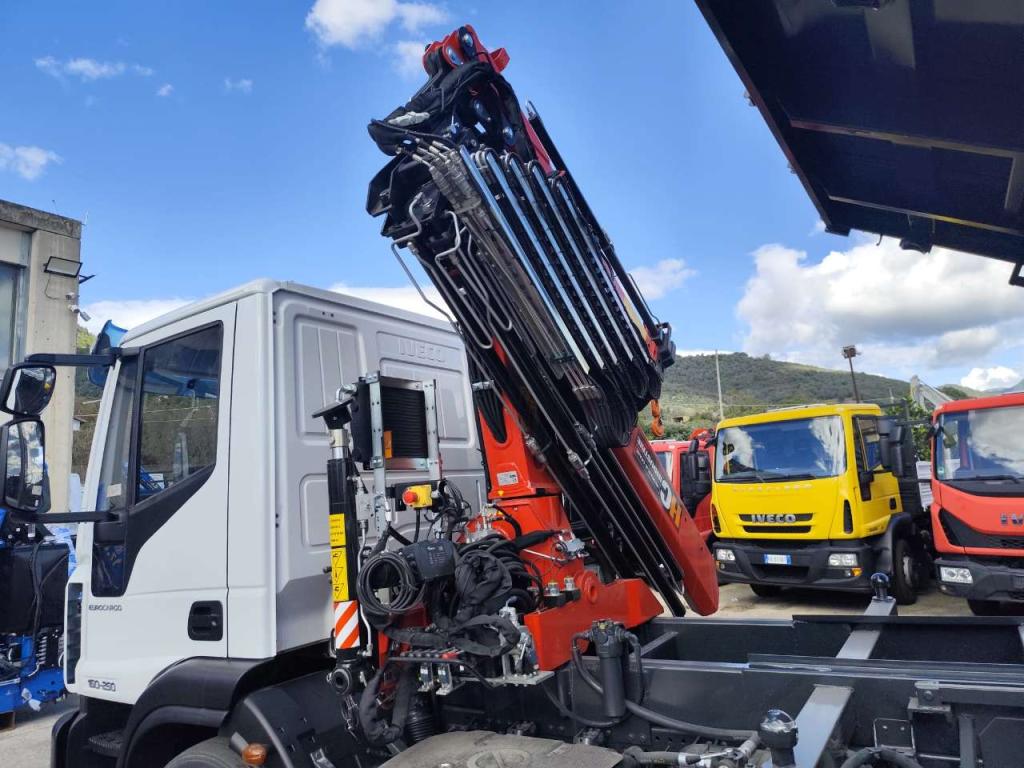 Iveco EUROCARGO 160-250 Photo 6