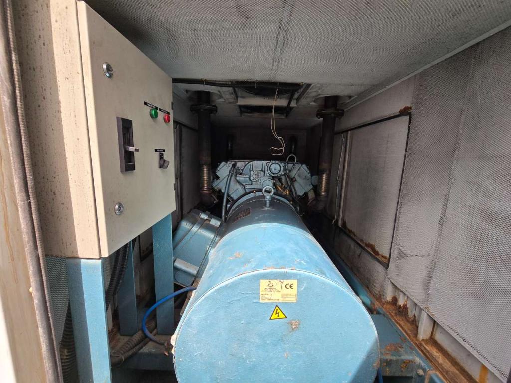 Deutz F10L413 Photo 13