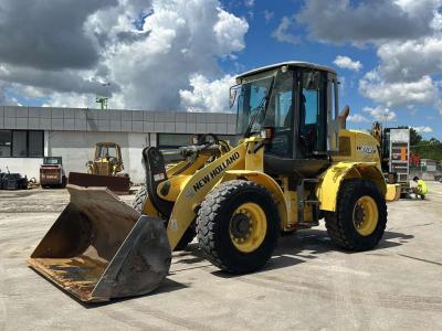 New Holland W110 en vente par Commerciale Adriatica MMT. Srl