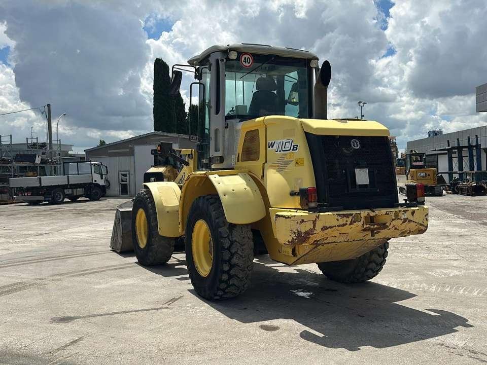 New Holland W110 Photo 2