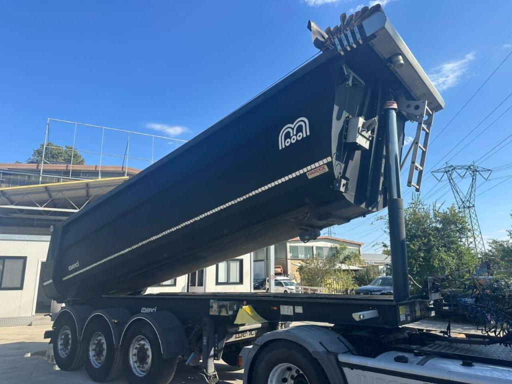 Iveco Stralis 500 Photo 10