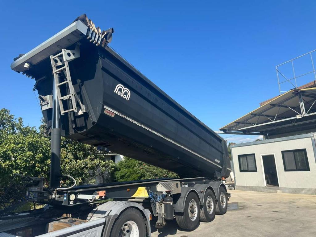 Iveco Stralis 500 Photo 13