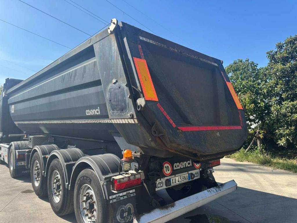 Iveco Stralis 500 Photo 5