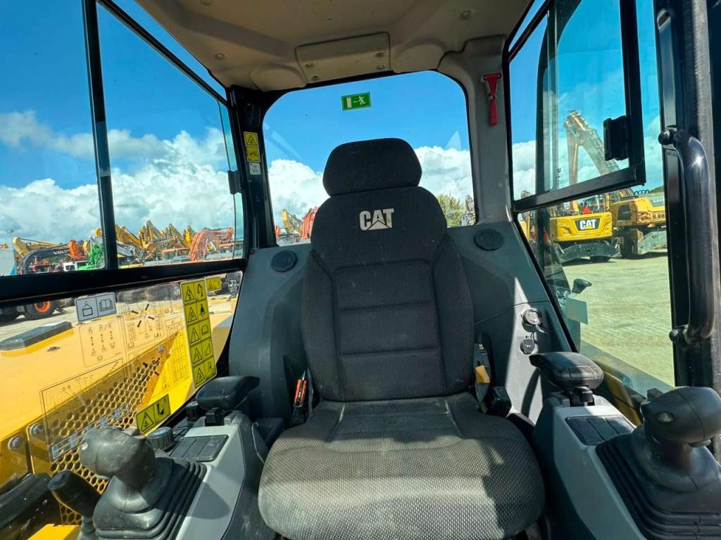 Caterpillar 306 CR Photo 12