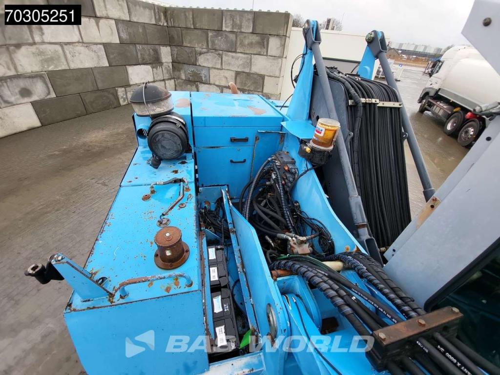 Terex MHL320 Photo 16