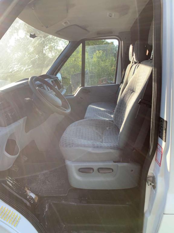 Ford TRANSIT 100T300 VAN TRUCK Photo 3