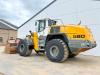 Liebherr L580 - Quick Coupler / 4 Good Tyres! Photo 3 thumbnail