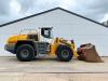 Liebherr L580 - Quick Coupler / 4 Good Tyres! Photo 6 thumbnail