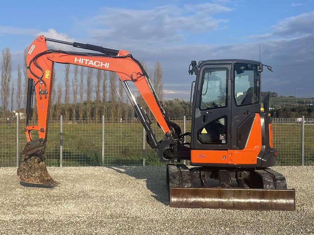 Hitachi ZX 55U-5 Photo 2