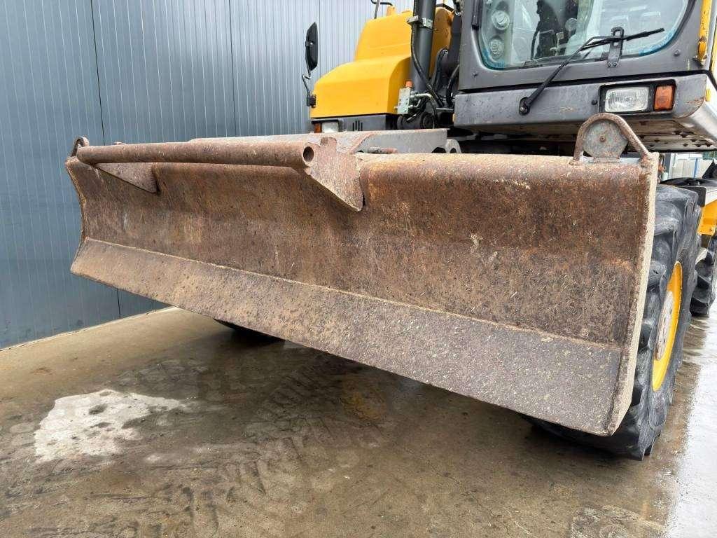 Volvo EW160D Photo 22