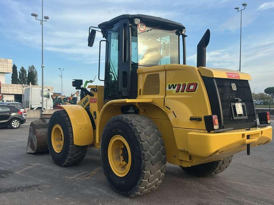 New Holland W 110 B Photo 3