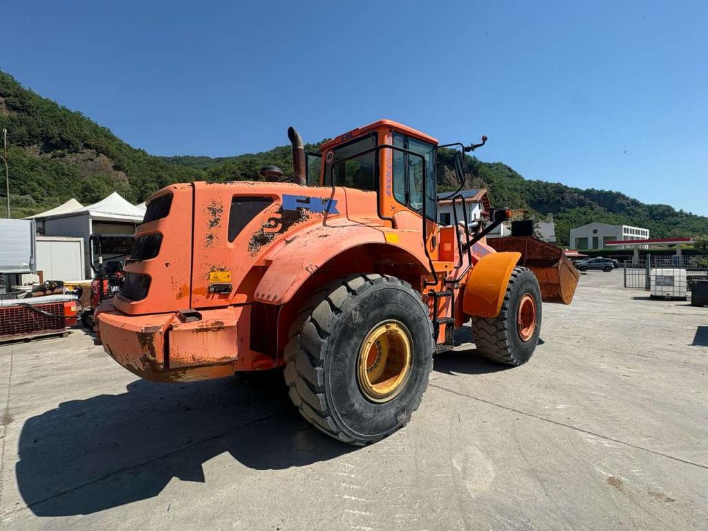 Fiat Kobelco W 190 Photo 9