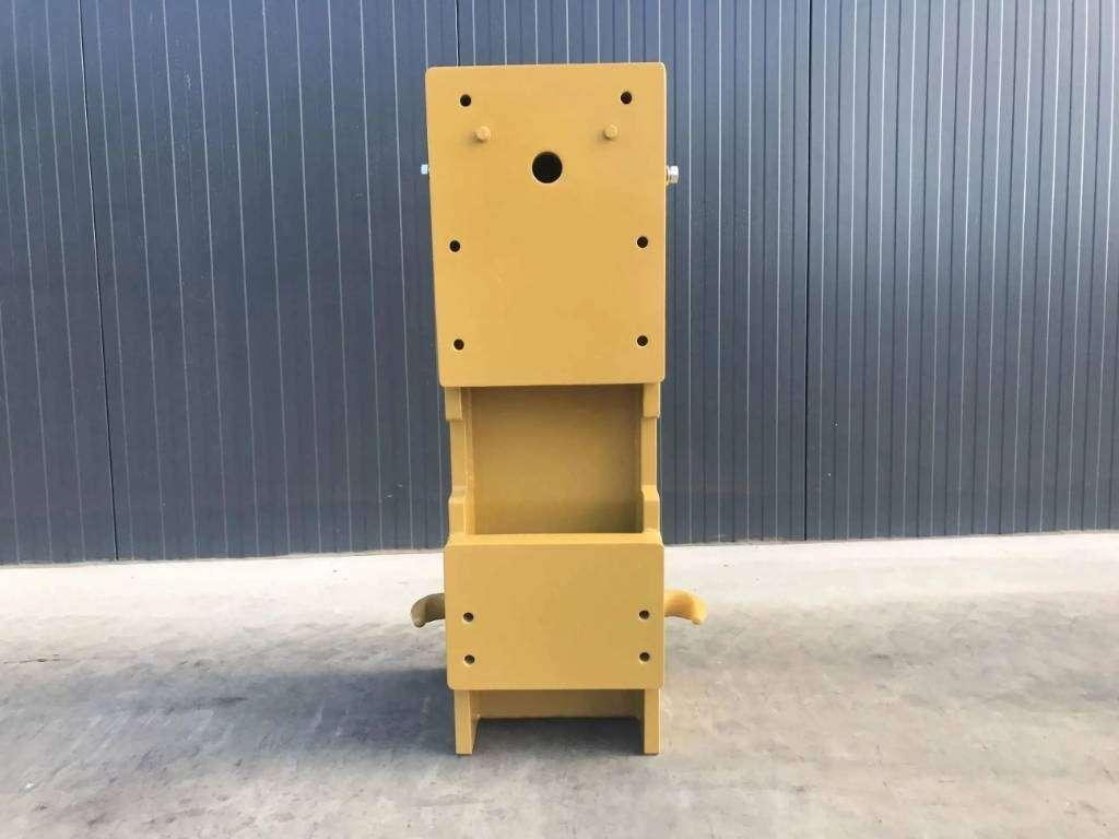 Caterpillar 140M3 Photo 5