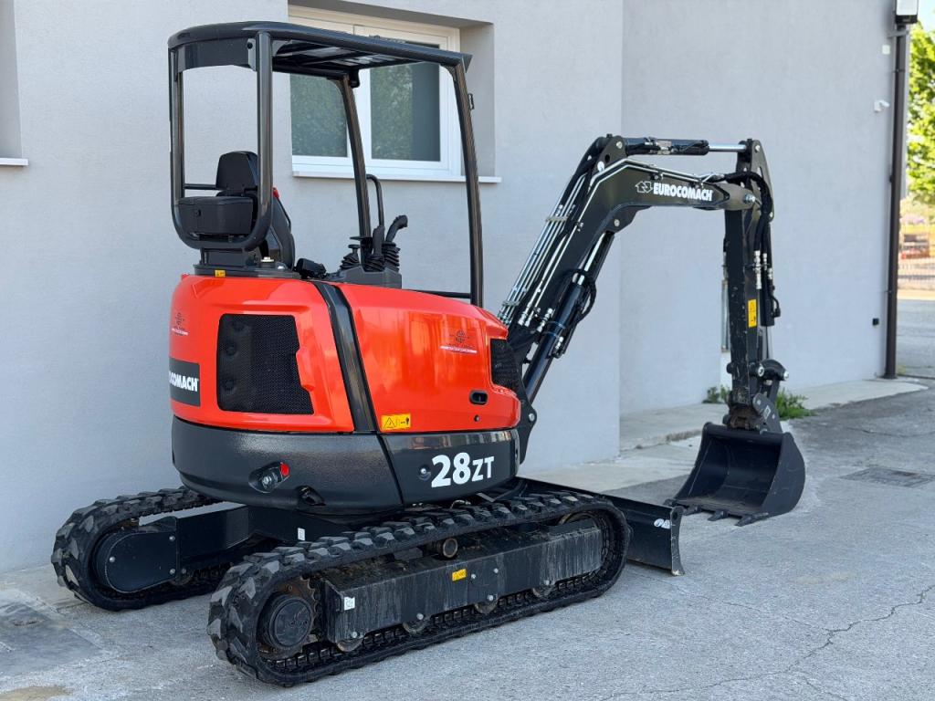 Eurocomach 28ZT Photo 2