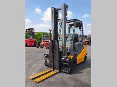 Jungheinrich EFG550S en vente par Uni.Trucks Srl