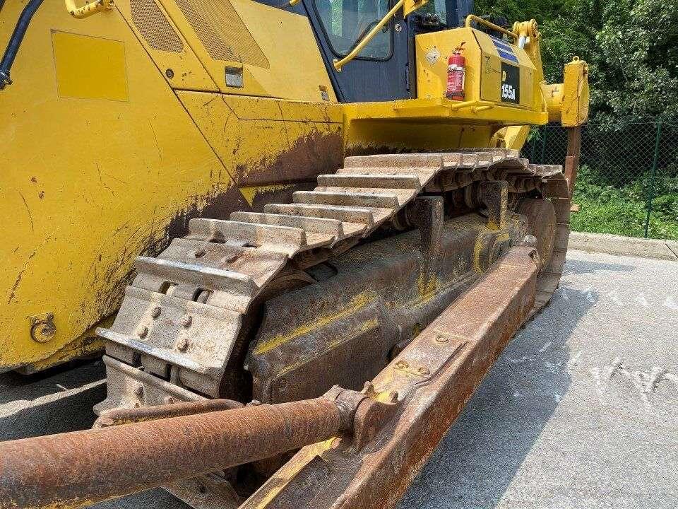 Komatsu D155A-3 Photo 17