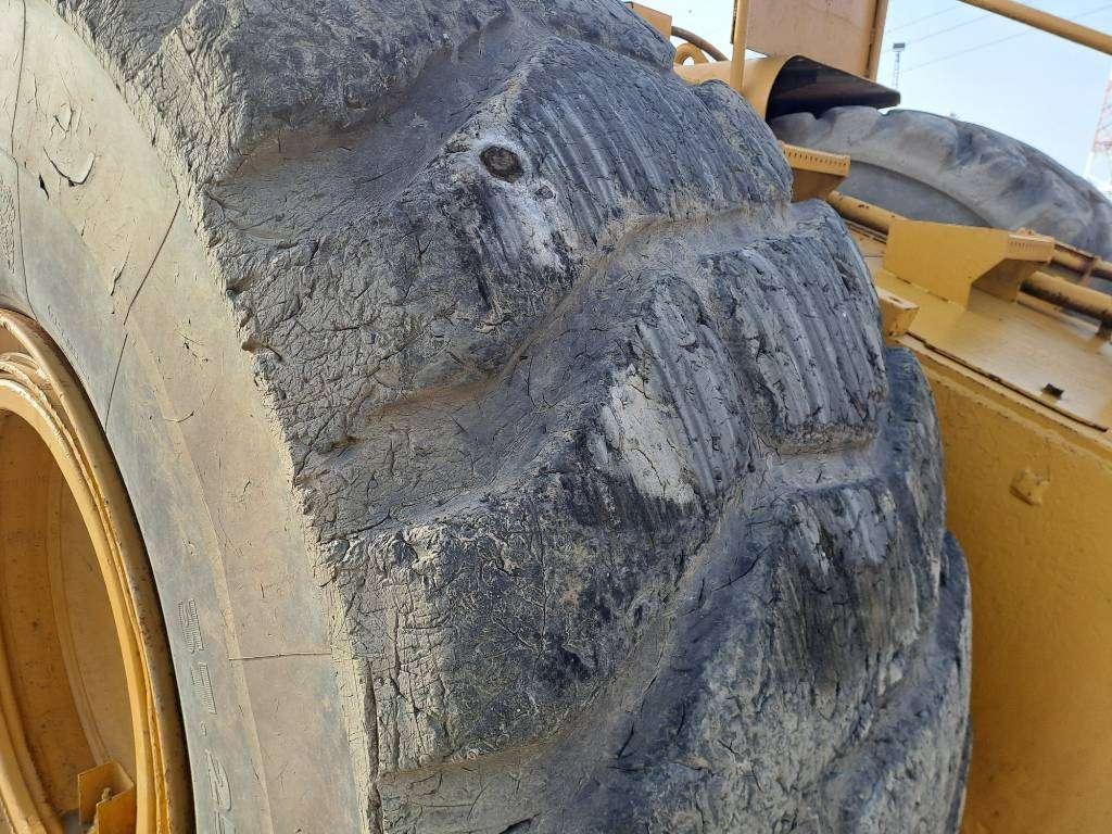 Caterpillar 631 E (3 Units Available) Photo 17
