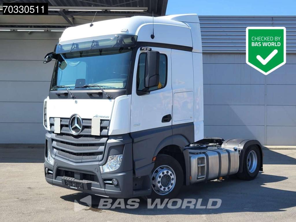 Mercedes-Benz Actros 1851 4X2 BigSpace 2x Tanks M.O.T. Photo 1