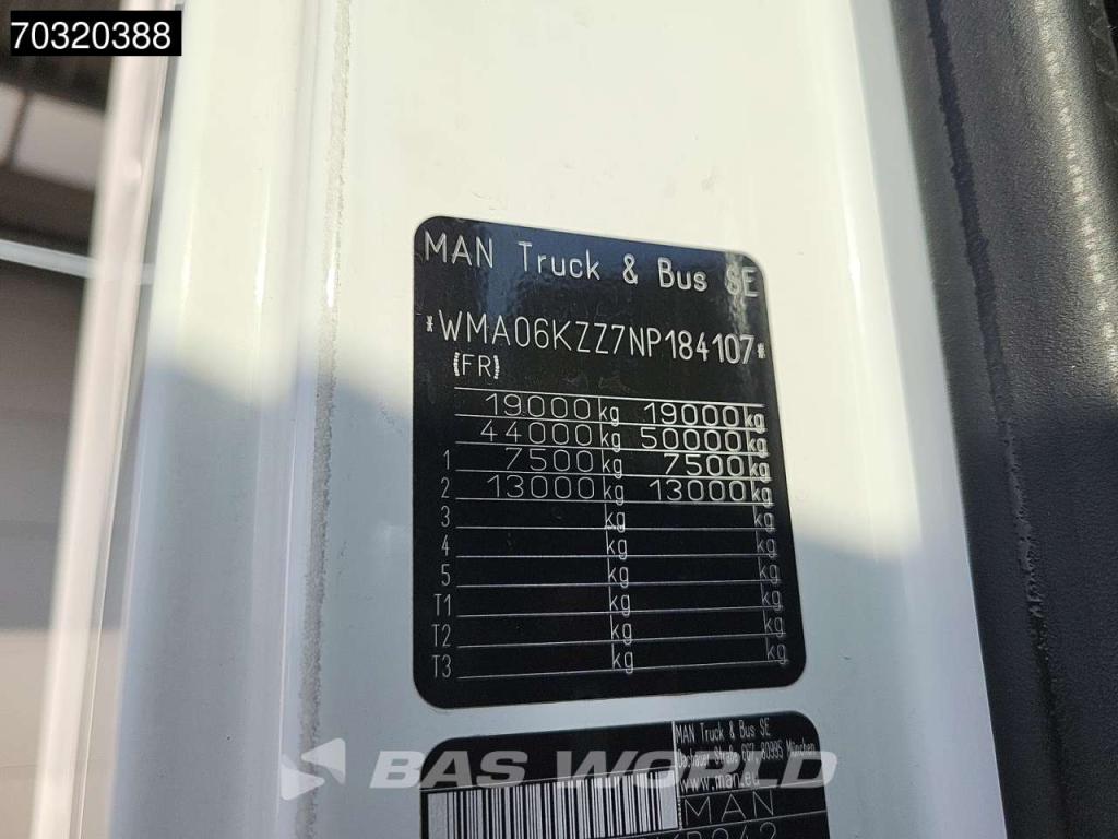 Man TGX 18.470 4X2 GM Retarder 2xTanks ACC Navi Standklima Photo 29