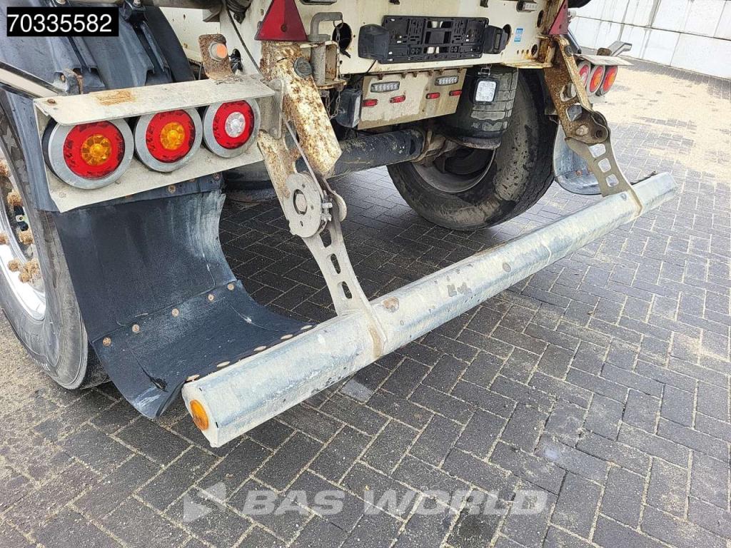 Schmitz SGF*S3 3 axles Lift Axle 32m3 Photo 10