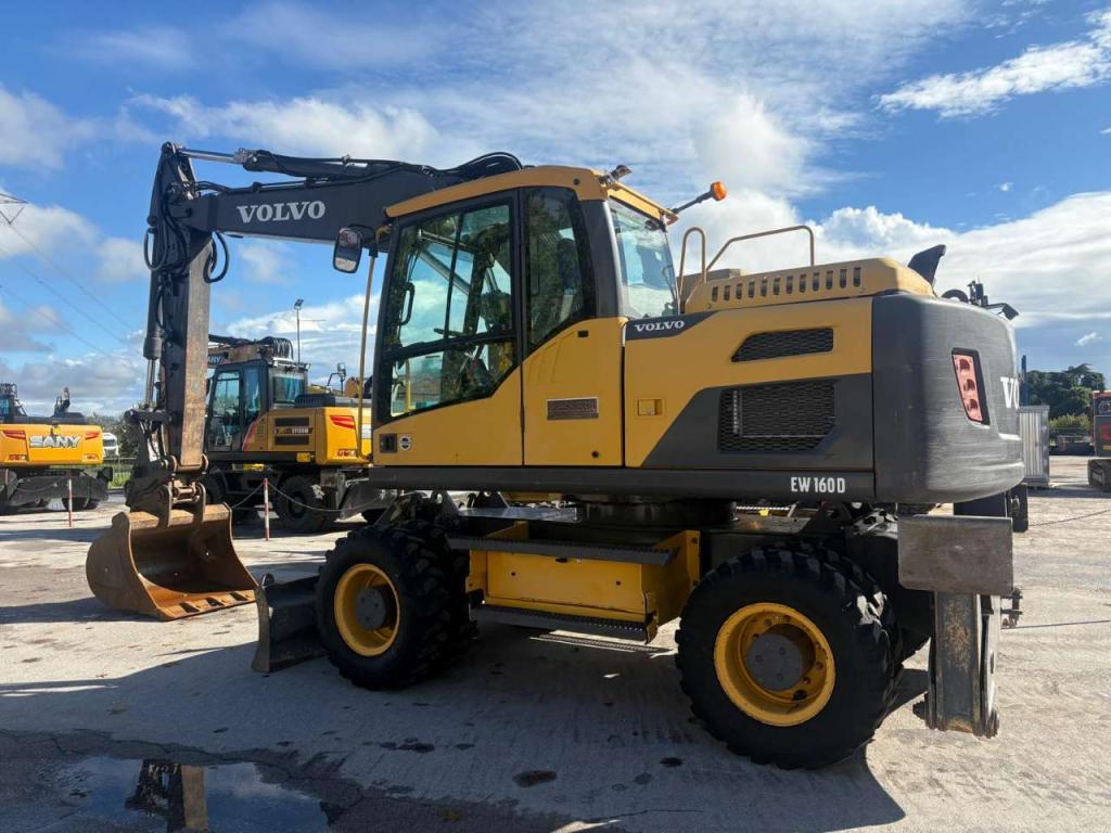 Volvo EW 160D Photo 1
