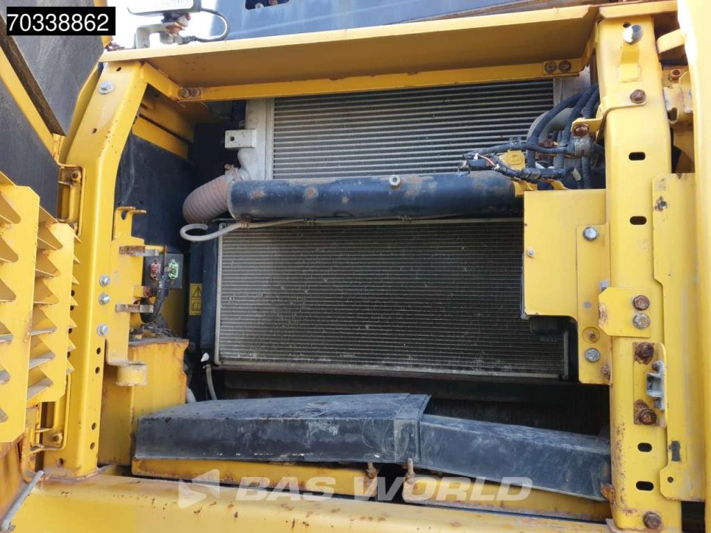 Komatsu HB365 LC-3 HB365LC-3 Photo 22