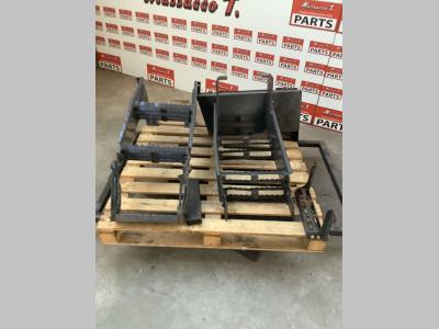 échelle pour Hitachi ZW250-6 en vente par Massucco T. Srl Area Ricambi