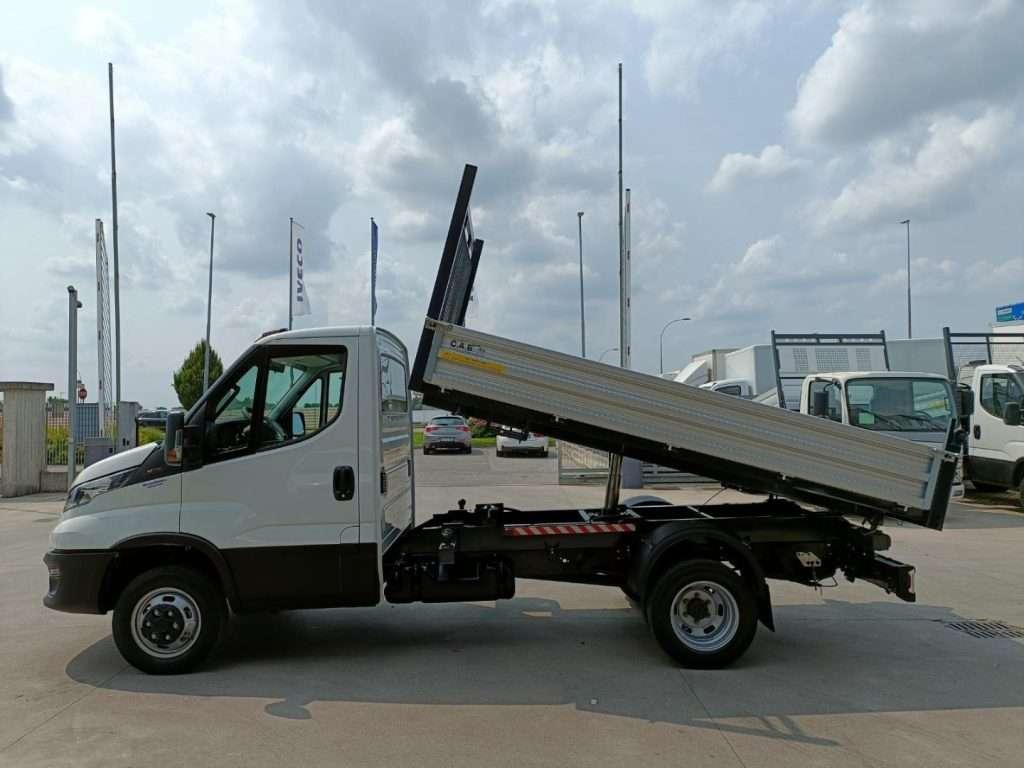 Iveco Daily Photo 3