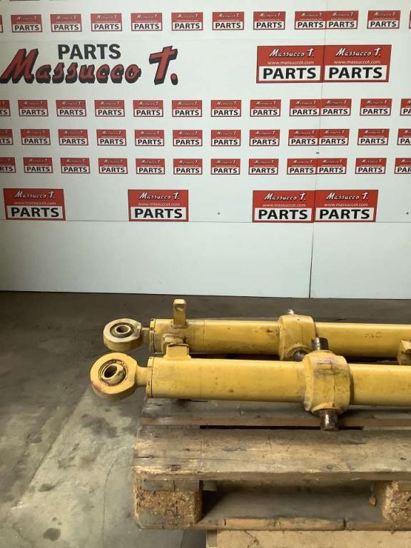 Piston de levage pour Fiat Hitachi FD 145 Photo 2