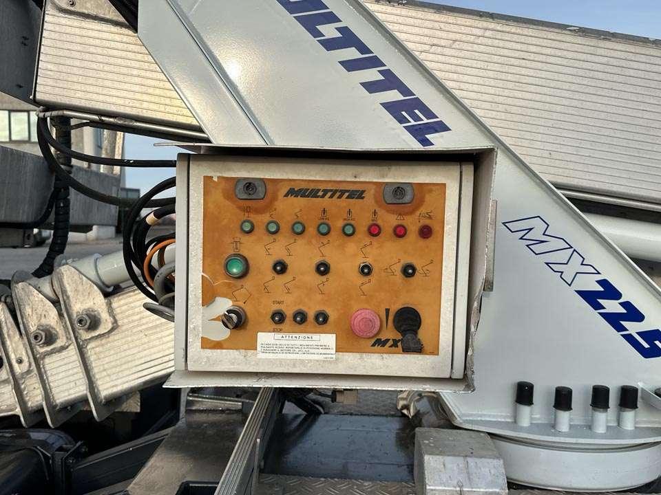 Nissan 35.11 MX 225 Photo 13