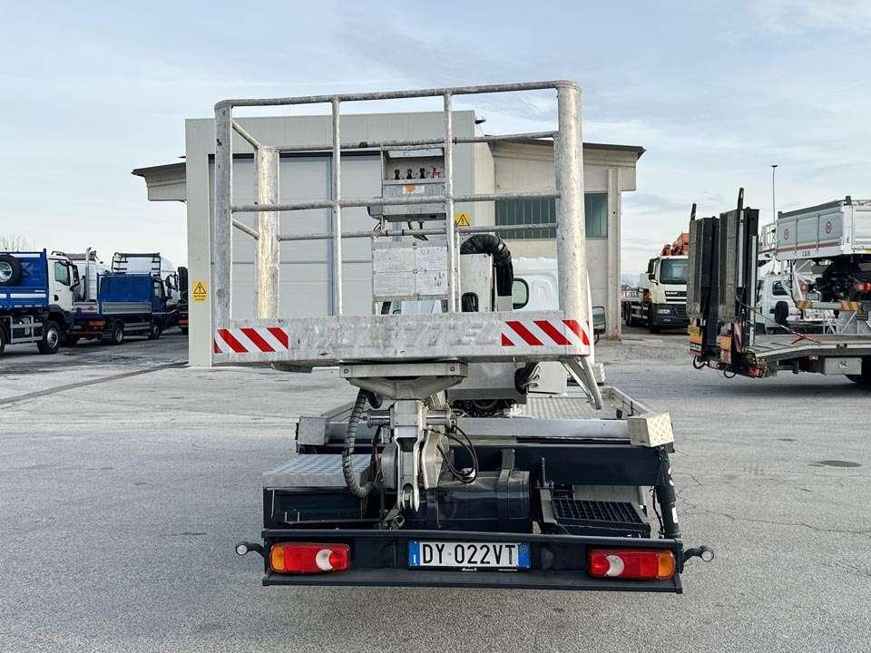 Nissan 35.11 MX 225 Photo 23