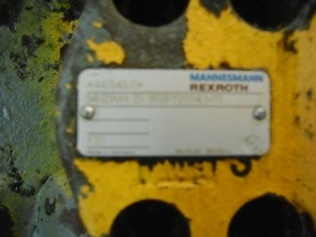 Distributeur hydraulique pour Liebherr 942 Photo 2