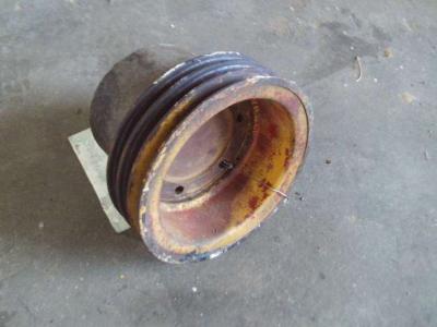 Poulie pour Fiat Allis FE18 - MOTORE FIAT 8065.04 - N. 4758241 en vente par OLM 90 Srl