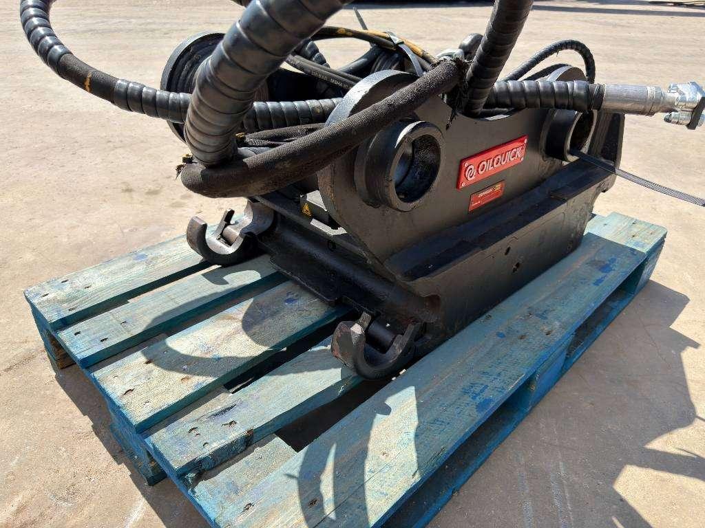 OilQuick OQ70/55 - M318D / 320D / 320E / 320F / 323D / 323E Photo 4