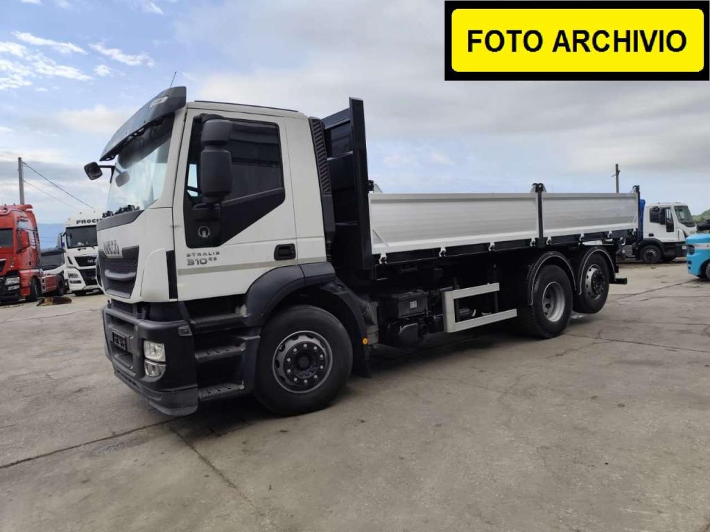 Iveco STRALIS AD 260S31 XP Photo 2