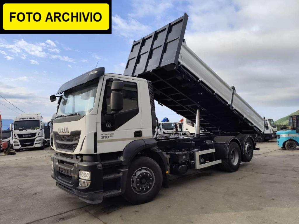Iveco STRALIS AD 260S31 XP Photo 3