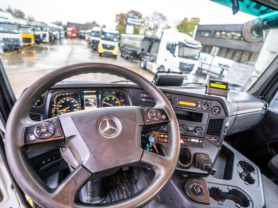Mercedes-Benz AROCS 2045 AS (cardan) Photo 8