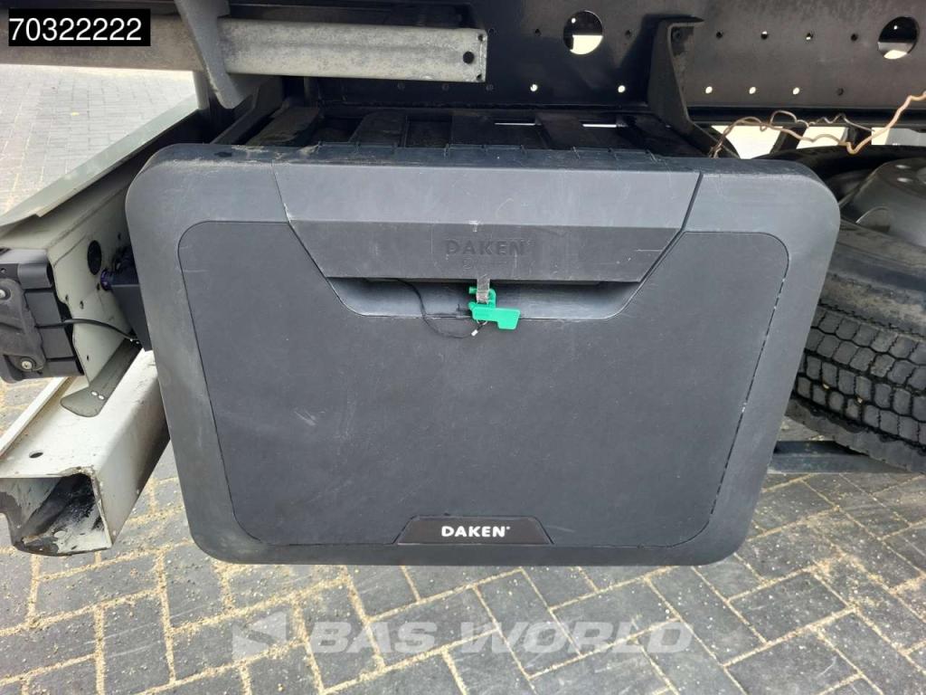 Krone SD Lift Axle Palletkist Anti Vandalism Sliding Roof Photo 29