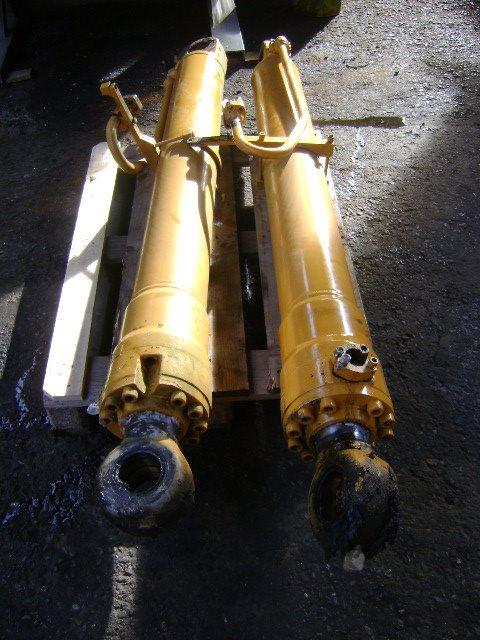 Piston pour Liebherr Photo 1