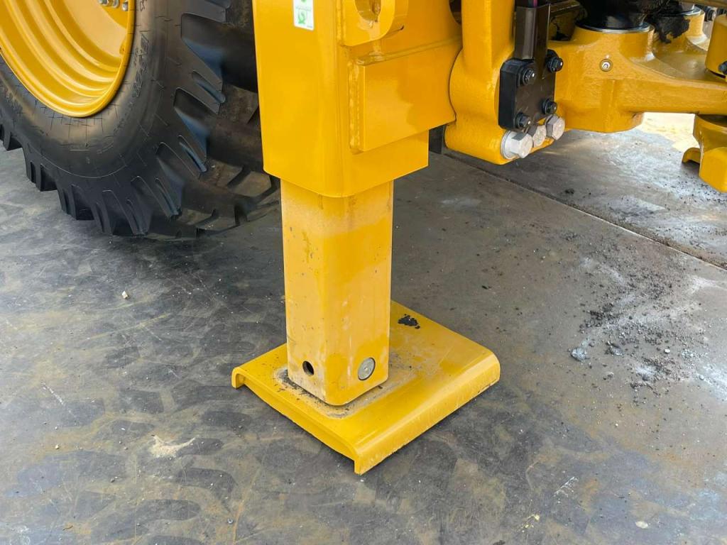 Caterpillar 424 Photo 26