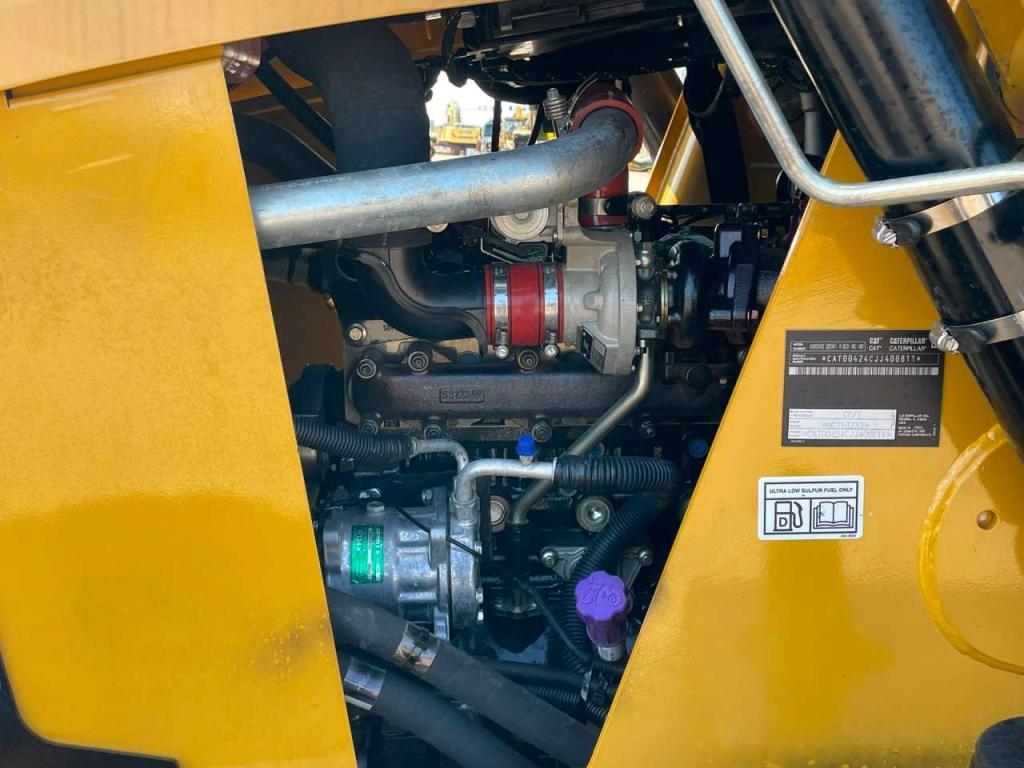 Caterpillar 424 Photo 30