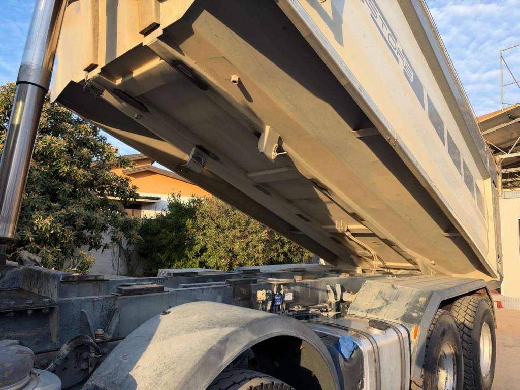 Iveco Trakker 500 Photo 14