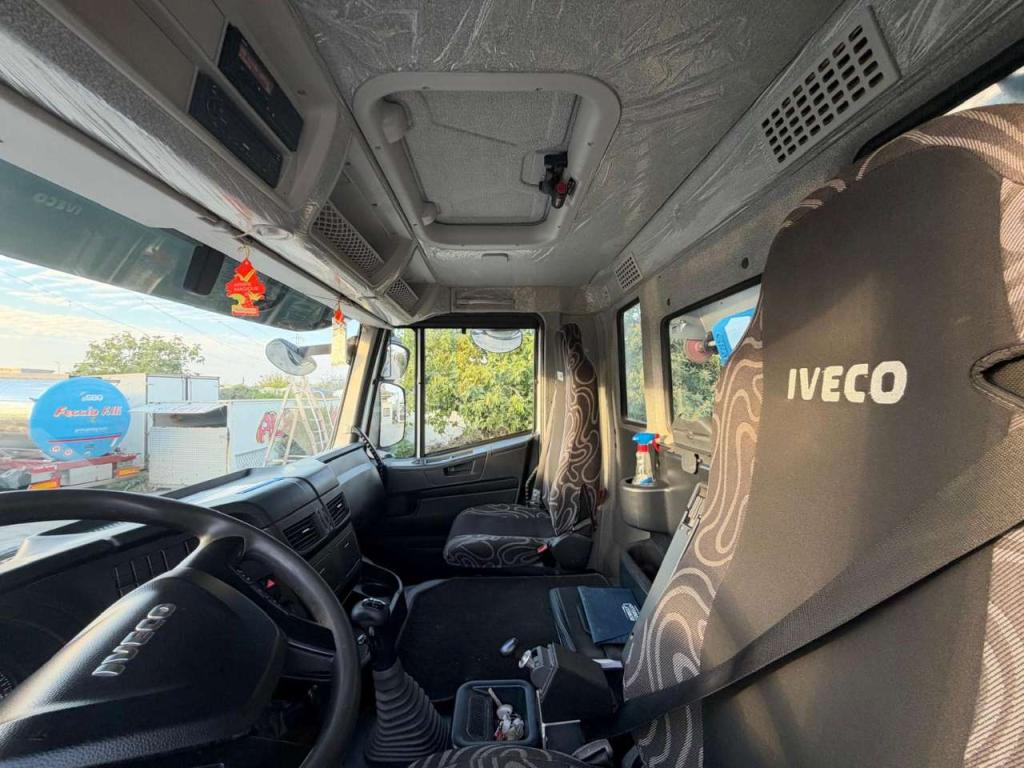 Iveco Trakker 500 Photo 18